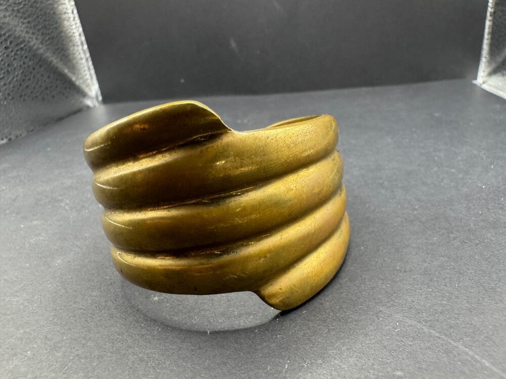 Vintage Modernist Boho Wide Chunky Brass Cuff Bangle Bracelet for Women